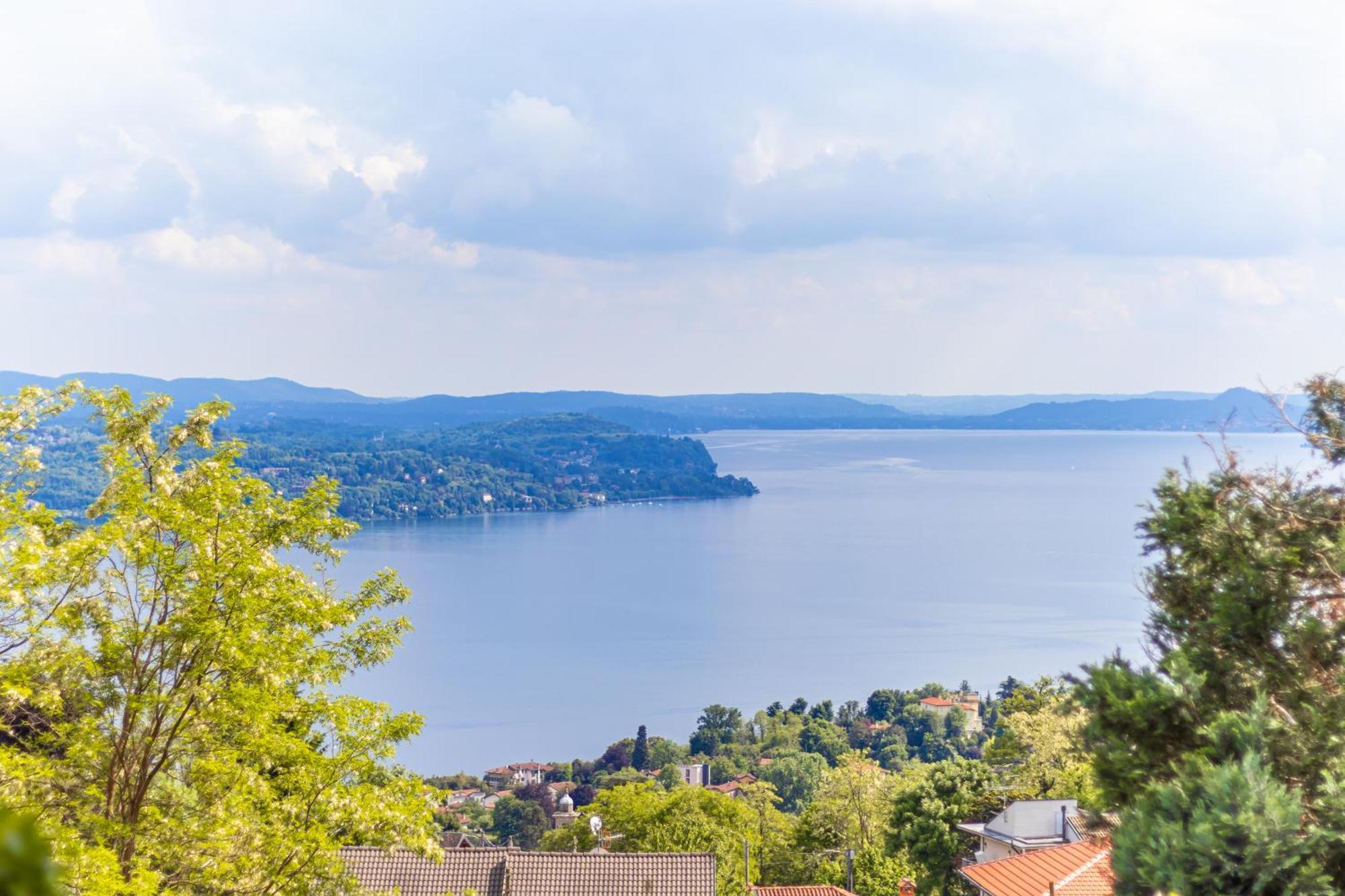 Casamina Vista Lago Verbania Arizzano Exterior photo